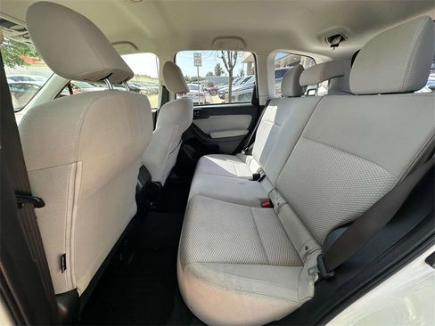 Used 2018 Subaru Forester 2.5i w/ Alloy Wheel Package image 21