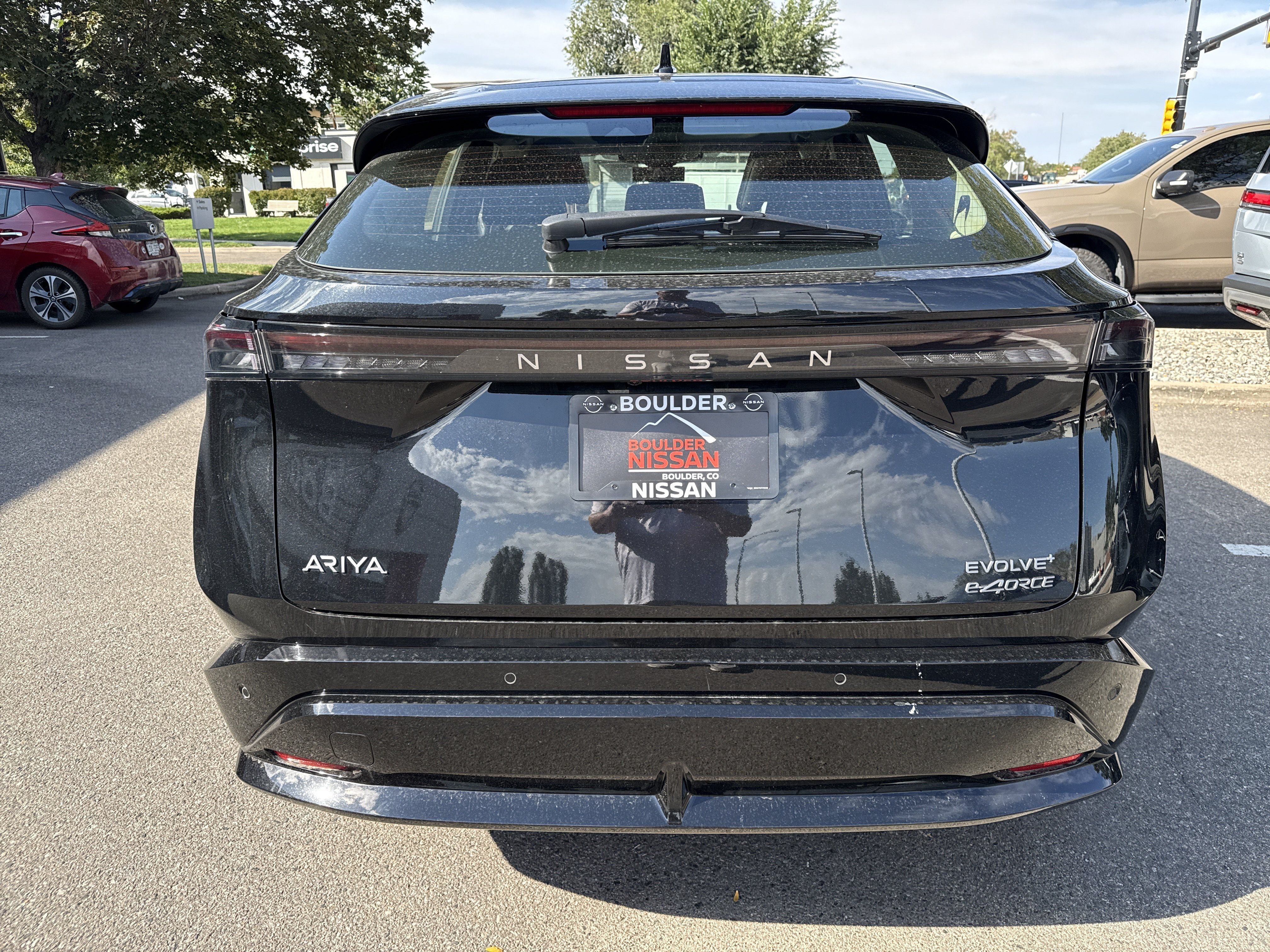 Certified 2024 Nissan Ariya AWD image 9