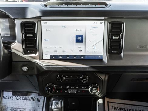 Used 2021 Ford Bronco First Edition AWD/4WD image 18