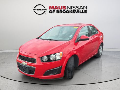 Used 2015 Chevrolet Sonic LS FWD image 4