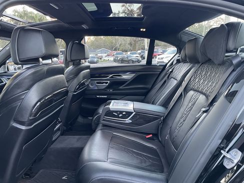 Used 2018 BMW M760i xDrive w/ Luxury Rear Seating Package image 23