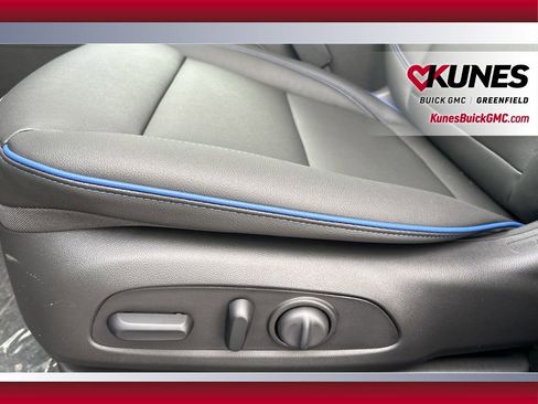 New 2026 Buick Envista Sport Touring w/ Convenience I Package image 18