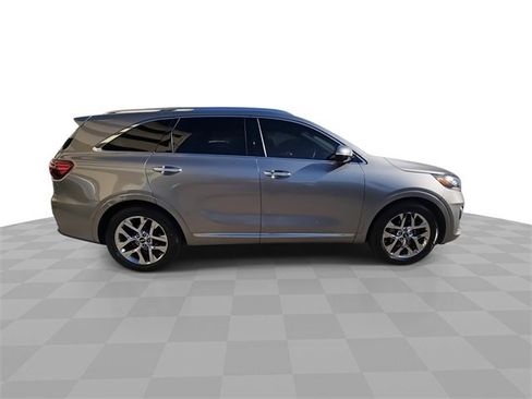 Used 2019 Kia Sorento SX image 9