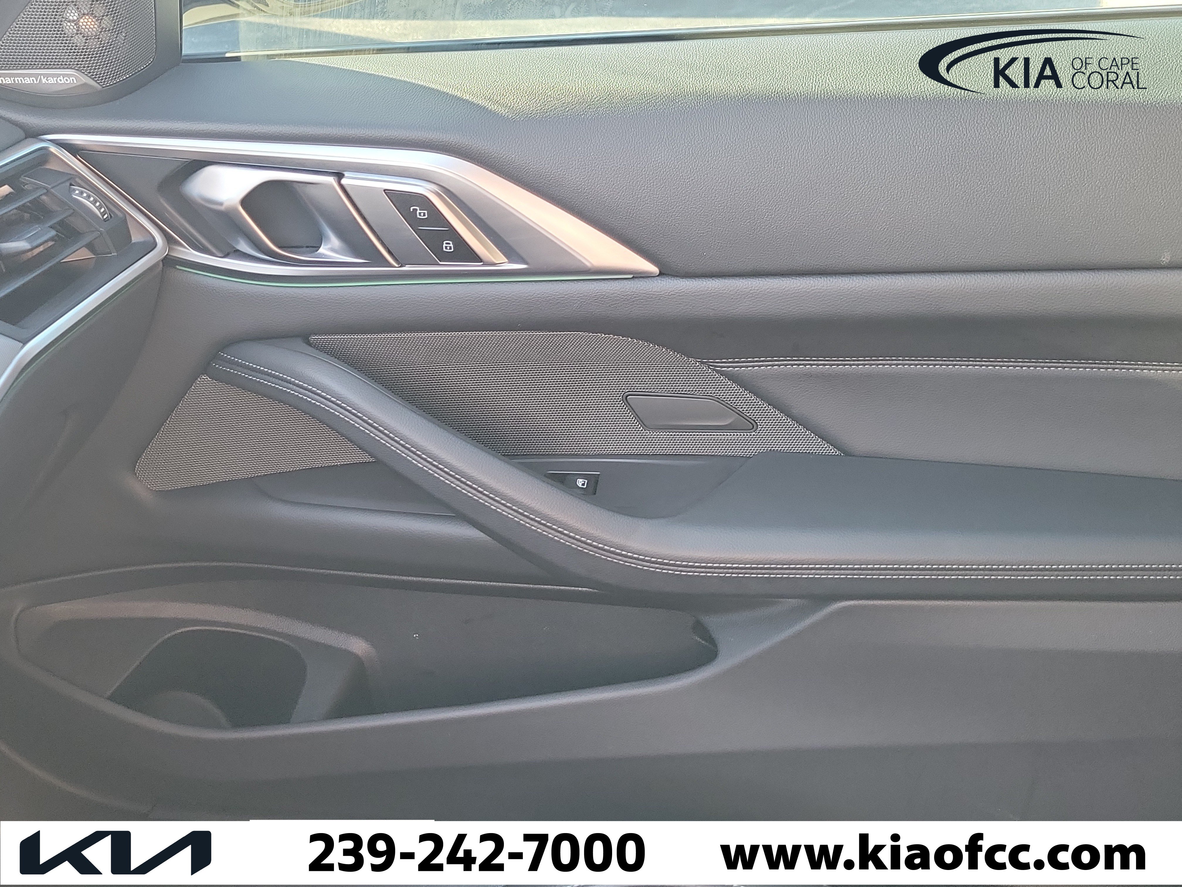 Used 2024 BMW M440i Coupe w/ Premium Package RWD image 29