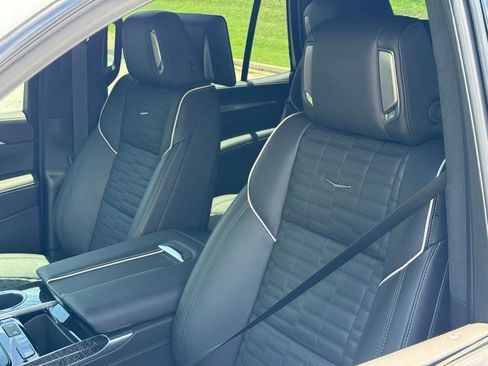 New 2026 Cadillac Escalade V AWD/4WD image 15