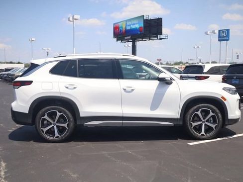 New 2026 Volkswagen Tiguan SE AWD/4WD image 4