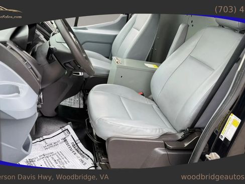 Used 2018 Ford Transit 250 148 High Roof RWD image 10