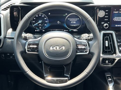 Used 2023 Kia Sorento SX image 24