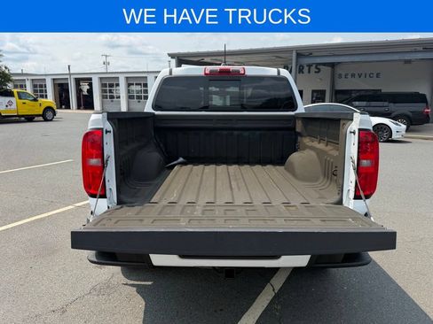 Used 2017 Chevrolet Colorado Z71 RWD image 5