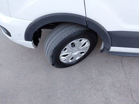 Used 2023 Ford Transit 350 XLT image 33