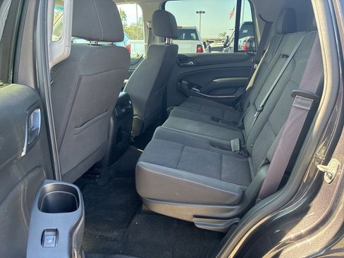 Used 2016 Chevrolet Tahoe LS image 7