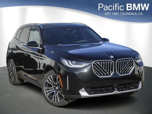 New 2026 BMW X3 xDrive30i w/ Premium Package AWD/4WD image 1