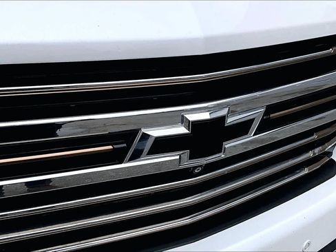 Used 2019 Chevrolet Silverado 1500 High Country w/ Technology Package image 29