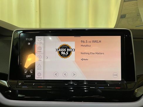 New 2026 Volkswagen Atlas Peak Edition AWD/4WD image 16