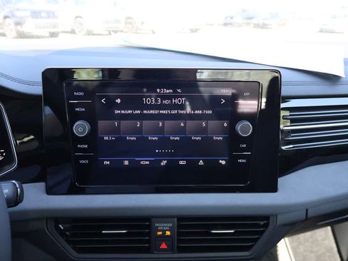 New 2026 Volkswagen Jetta SE FWD image 22