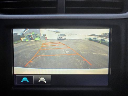 Used 2017 Chevrolet Sonic LT FWD image 25