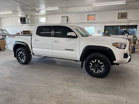 Used 2023 Toyota Tacoma TRD 4X4 Double Cab 4WD image 5