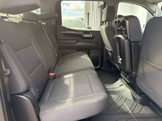 Used 2022 Chevrolet Silverado 1500 LT w/ Protection Package RWD image 10