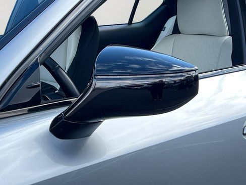 Used 2025 Lexus IS 350 F Sport image 26