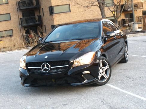 Used 2014 Mercedes-Benz CLA 250 image 7