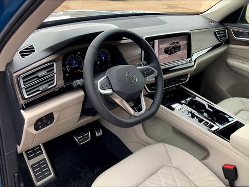New 2026 Volkswagen Atlas SEL Premium R-Line AWD/4WD image 8