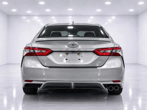 Used 2018 Toyota Camry SE w/ Protection Package (Q2) FWD image 4