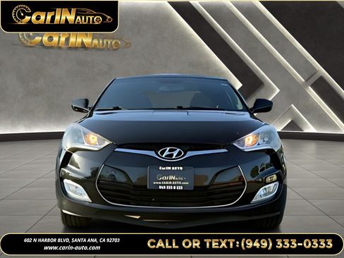 Used 2016 Hyundai Veloster w/ Option Group 02 FWD image 2