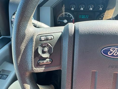 Used 2012 Ford F250 XLT w/ XLT Interior Pkg AWD/4WD image 18