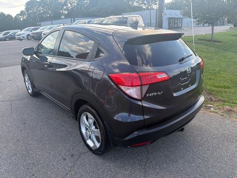 Used 2016 Honda HR-V EX image 10