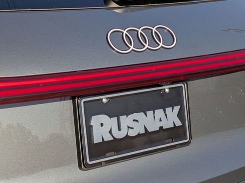 New 2025 Audi Q5 Premium image 15