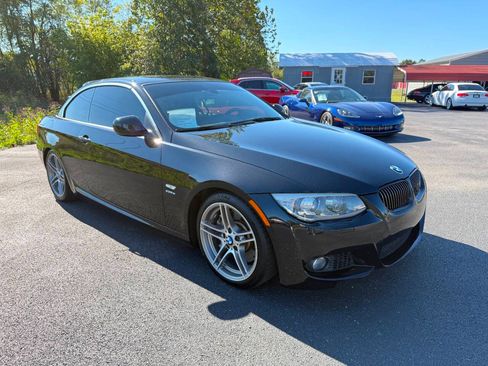 Used 2011 BMW 335is Convertible image 10