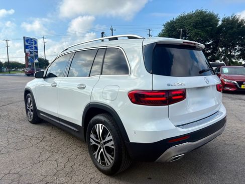 Used 2025 Mercedes-Benz GLB 250 image 5