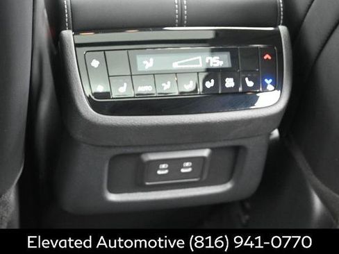 Certified 2026 INFINITI QX60 Luxe w/ Cargo Package AWD/4WD image 15