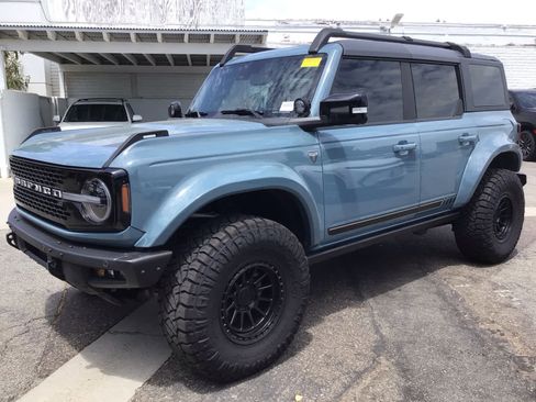 Used 2021 Ford Bronco First Edition AWD/4WD image 3