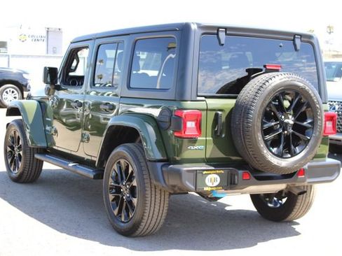 Used 2023 Jeep Wrangler Unlimited Sahara w/ Cold Weather Group AWD/4WD image 3