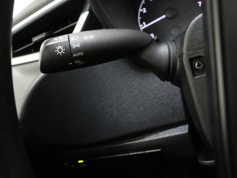 Used 2024 Toyota Corolla LE FWD image 22