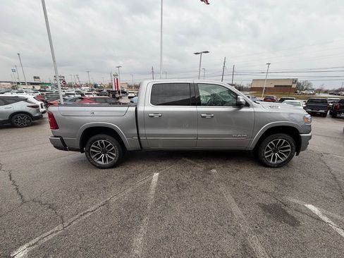 Used 2025 RAM 1500 Limited w/ Body Color Bumper Group image 8