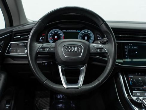 Used 2023 Audi Q7 3.0T Premium image 18