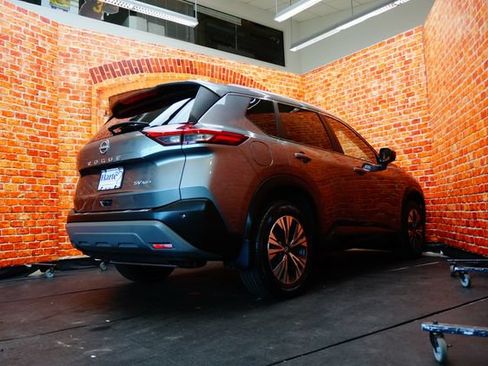 Certified 2023 Nissan Rogue SV w/ SV Premium B Package AWD/4WD image 8