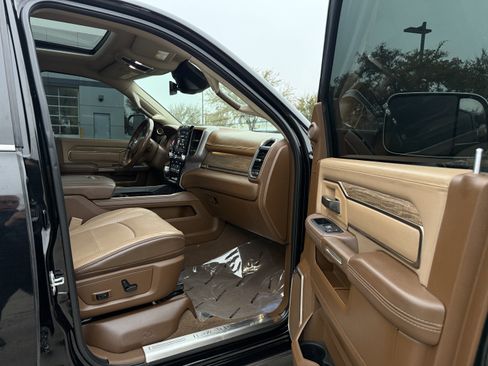 Used 2019 RAM 2500 Limited image 35