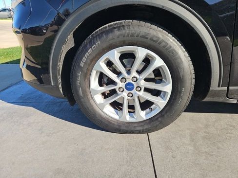 Used 2022 Ford Escape SE w/ Convenience Package image 16