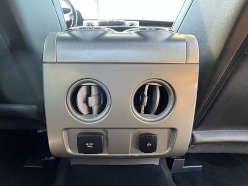 Used 2013 Ford F150 Platinum RWD image 18
