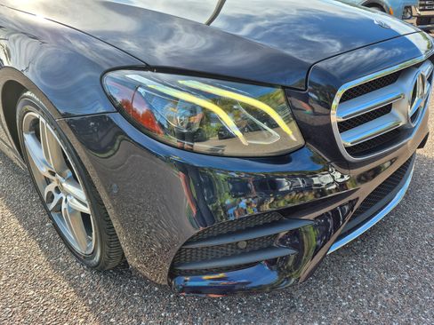 Used 2017 Mercedes-Benz E 300 image 11