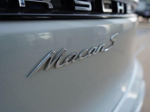 Used 2024 Porsche Macan S AWD/4WD image 6
