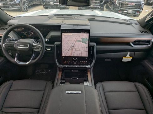 New 2026 GMC Yukon XL Denali w/ Sun & Power Step Package AWD/4WD image 21