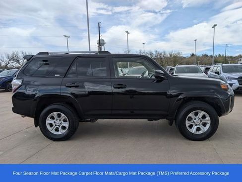Used 2019 Toyota 4Runner SR5 AWD/4WD image 2