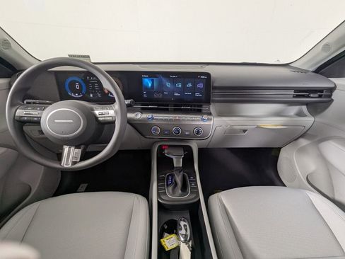New 2026 Hyundai Kona SE image 15