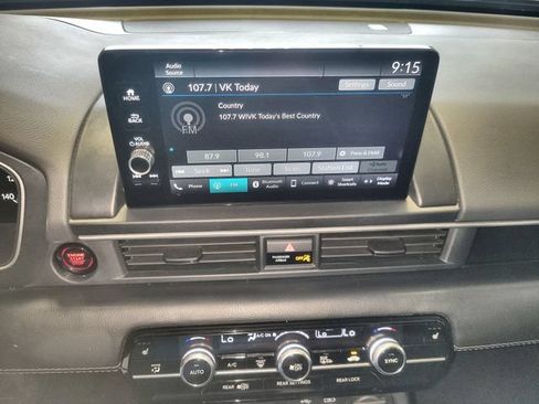 Used 2023 Honda Pilot EX-L image 16