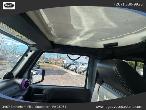 Used 2014 Jeep Wrangler Unlimited Sahara w/ Dual Top Group image 30