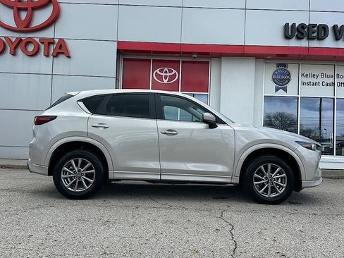 Used 2025 MAZDA CX-5 AWD 2.5 S w/ Preferred Package image 7
